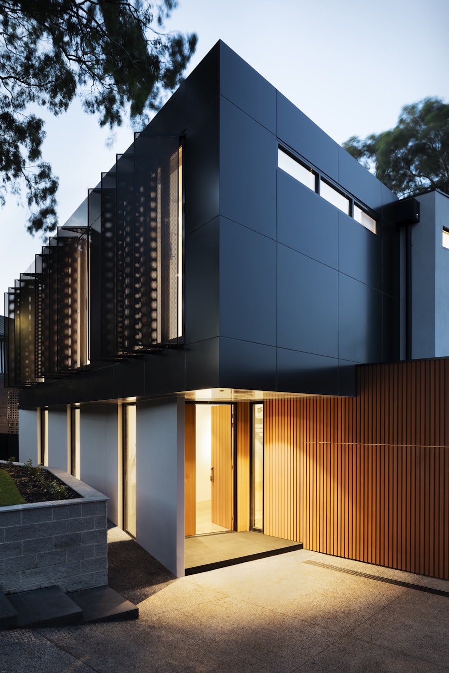 Modern craftsman home